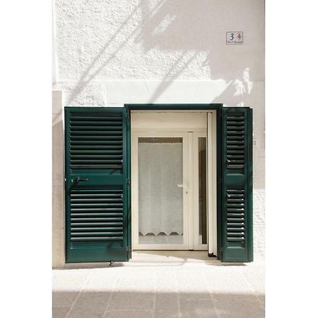 Апартаменты Locazione Turistica Casa Liu Монополи Экстерьер фото